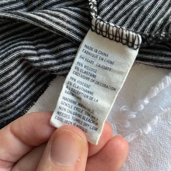 American Eagle Striped Soft Boxy Tee - Picture 5 of 5